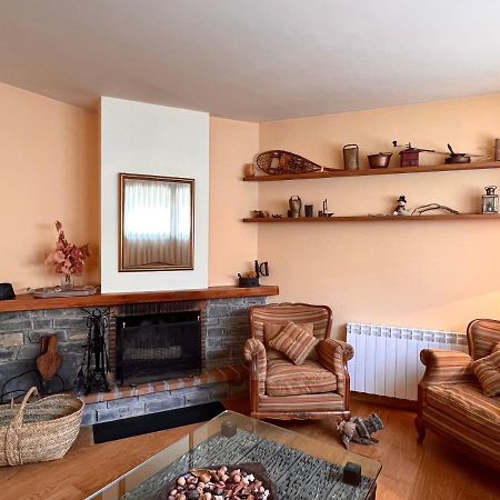 Apartament De La Vall Ferrera - L'Amfitriona Àreu Exterior foto