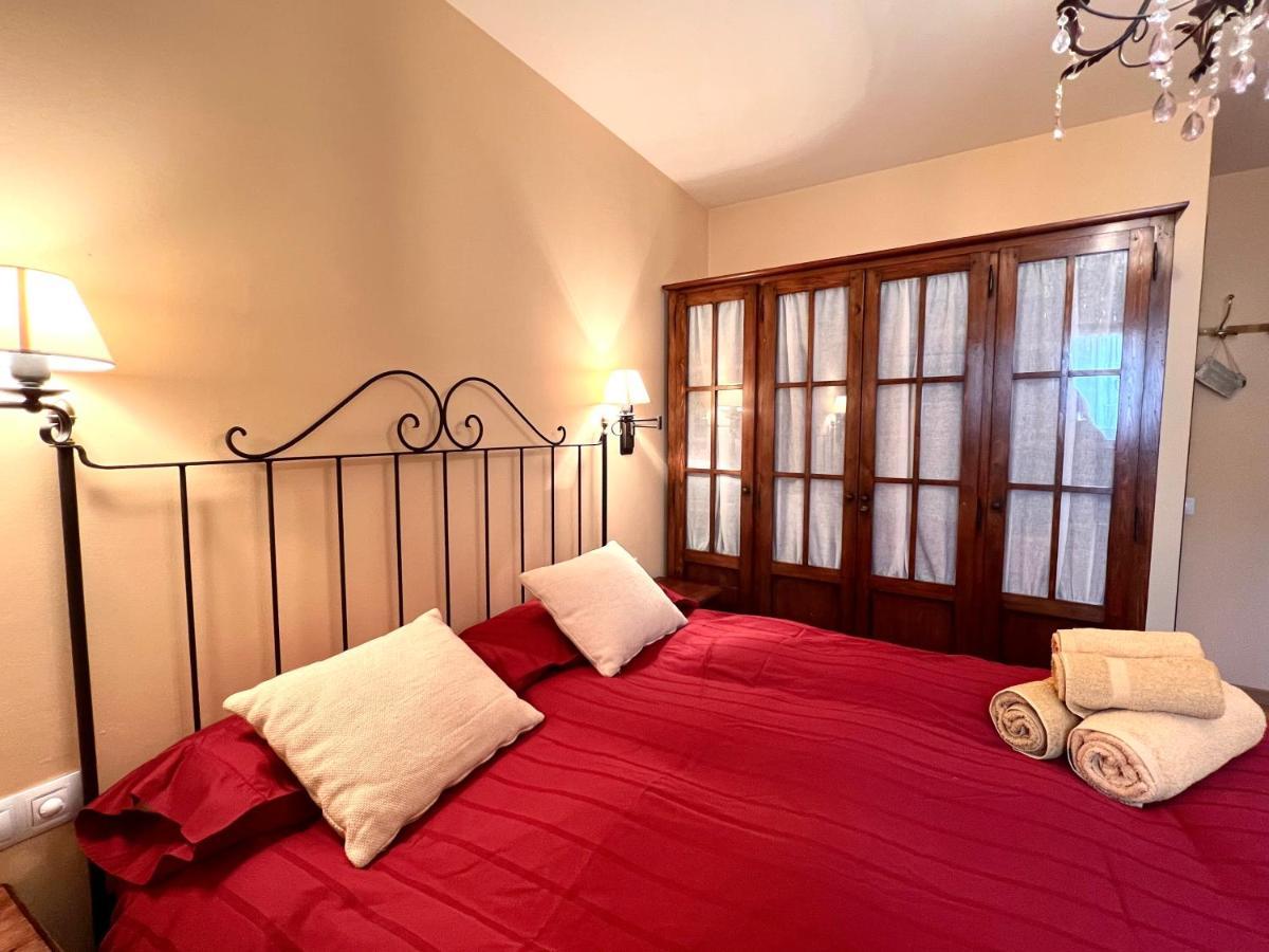 Apartament De La Vall Ferrera - L'Amfitriona Àreu Exterior foto