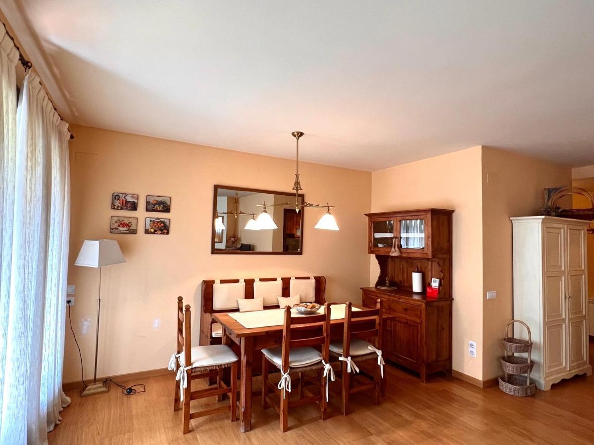 Apartament De La Vall Ferrera - L'Amfitriona Àreu Exterior foto