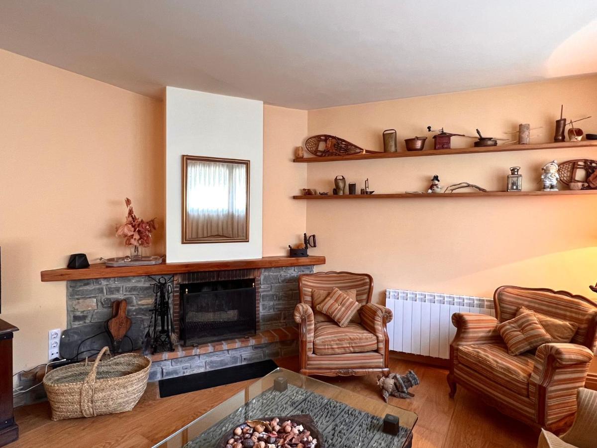 Apartament De La Vall Ferrera - L'Amfitriona Àreu Exterior foto
